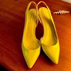 Aldo women’s heels, yellow, 2 inch heel